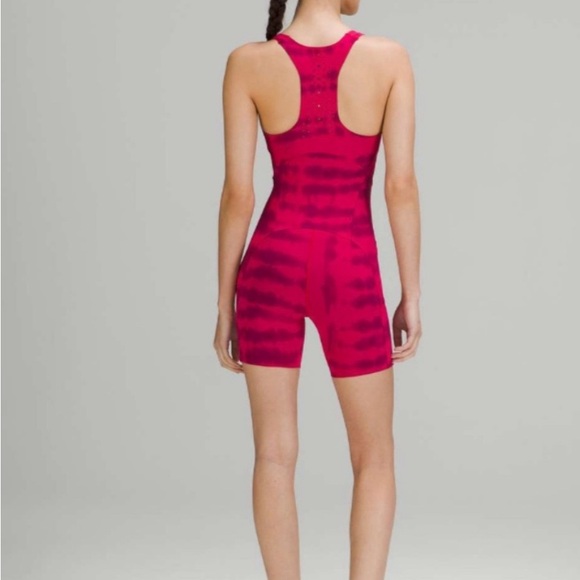 **NWT Lululemon Lab Half Zip Training Onesie Size 10 - Picture 2 of 12